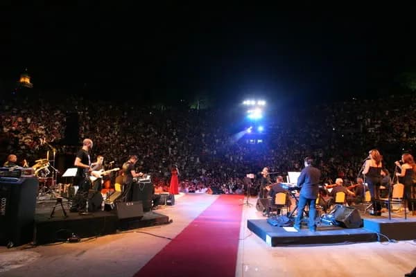 Concert d'Elissa au Festival International de Carthage