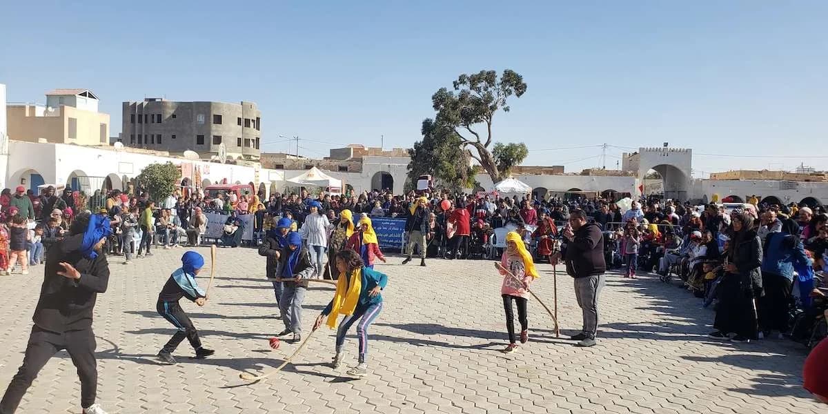 Tournoi de hockey sur sable au Festival de Douz