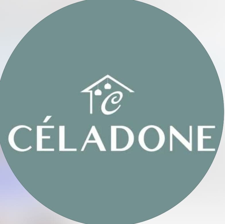 CÉLADONE - salle